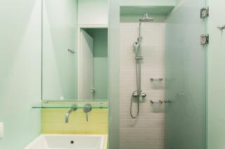 Central and Comfy with Private Balcony and Rooftop Access - CT3 - 4