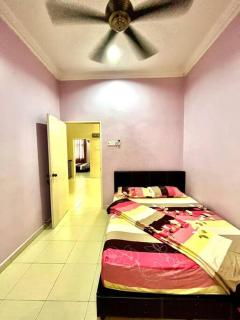 Grand Homestay Kulim 4-Bedroom - Lunas - 2