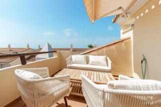 Bright Nordic style penthouse in beachside resort - Marbella - 8
