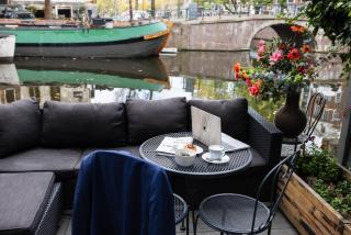Amsterdam Canal Hotel - Amsterdam - 9
