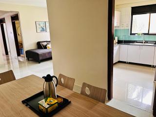 Spacious 3 Bedroom Apartment Excellent Location Bugolobi Kampala - Immersion 1 - Kampala - 4