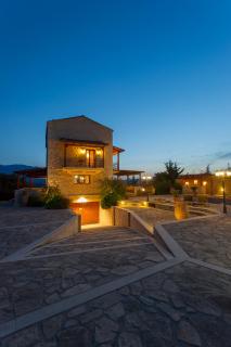 Villa Amfithea in Plaka BY APOKORONAS-VILLAS - Kambiá - 9