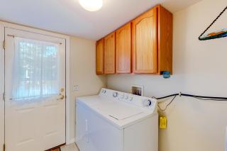 Uncle Warren's Retreat - 1