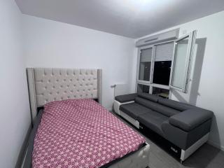 Superbe chambre privée à 25 minutes de La Défense et proche de toutes commodités - 0