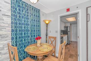 Beautifully Updated Direct Oceanfront King Suite - Monterey Bay 1035 - Sleeps 6 Guests! - Myrtle Beach - 3