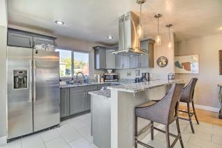 Gorgeous Albuquerque Getaway with Private Yard! - Albuquerque - 3
