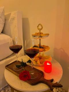 Language Exchange Hotel 3 - 6