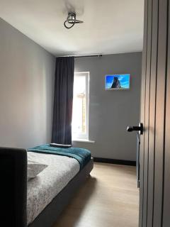 Central area entire terrace house - Lincoln - 7