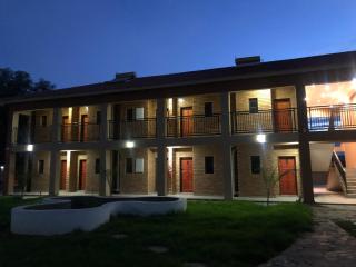 Avrila Springs Hotel - 0
