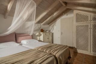 VILLA IN PIETRA Kalamaras - Makhairádhon - 4