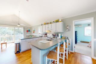 License to Chill - 6