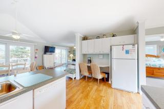 License to Chill - 3