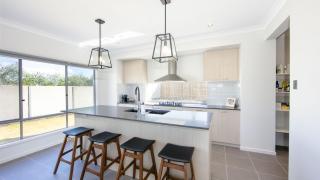 Surf and Dunes - Yamba - 9