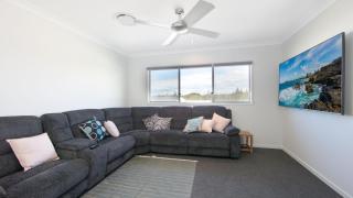 Surf and Dunes - Yamba - 2