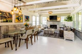 Happiness Ranch - Pecan Tree House - Blanco - 8