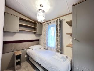 Stewarts Resort Lodge 14 - 3