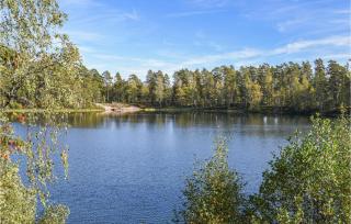 Cozy Home In Bottnaryd With Lake View - 3