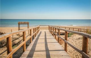 Amazing Apartment In Santa Pola - 6