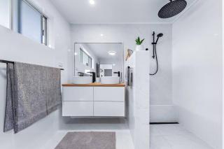 Hillcrest Harmony - Airlie Beach - 5