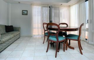 Royle Palms unit 3 - Bargara - 3
