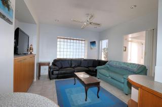 Royle Palms unit 3 - Bargara - 2