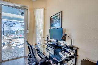 Lake Kennedy Front Villa - Cape Coral - 3