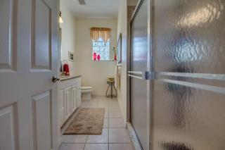 Lake Kennedy Front Villa - Cape Coral - 2