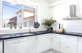 Lovely 2-bedroom home in Pueblo Nuevo de Guadiaro - 0