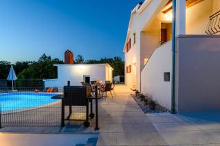 Villa Sky with a private pool - 5