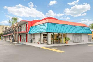 Econo Lodge Fort Myers North - 9
