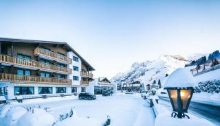 Wellnesshotel Warther Hof - Warth am Arlberg - 1