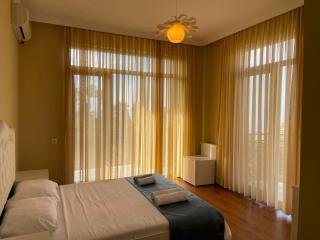 Green Yard Hotel - Batumi - 0