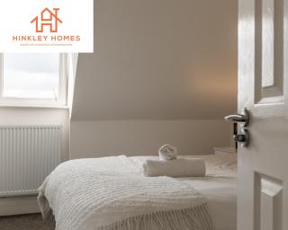 5 Beds - Free Gated Parking - City Centre - By Hinkley Homes Short Lets & Serviced Accommodation - Liverpool - 1