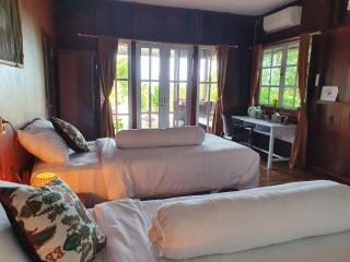 Amban Beach House - 3