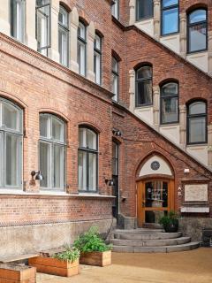 Apēron Apartment Hotel - 1