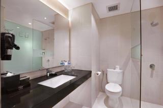 Hotel NEO+ Kuta Legian by ASTON - Legian - 2