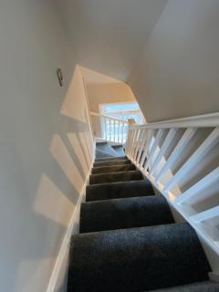 Lovely spacious loft close to train station - Worthing - 1