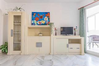 797 Holiday Rentals - Amplio piso para 4 en el centro de arroyo de la miel - 1