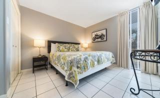 Edgewater Leeward - 6