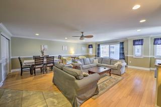 Spacious Wildwood Townhome with Covered Balcony - Wildwood - 7