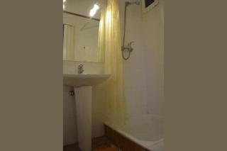Hostel Casal São João - Ribeira Brava - 8