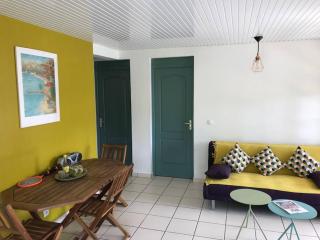 Case à Lili, joli bas de villa face à la mer. - 8