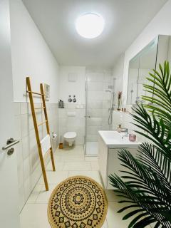 Klassen Stay - Exklusives Apartment am HBF - Küche, Netflix, Kingsizebett - Coblença - 8