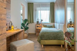Feinheit Hotel & Restaurant, Tor zu Hunsrück und Mittelrhein! Mit Sauna Hot Tub und Gartensuite - 1