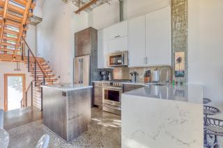 Union Lofts 310 - Hood River - 6