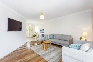 Mt Hawthorn Family Home - EXECUTIVE ESCAPES - Perth - 8