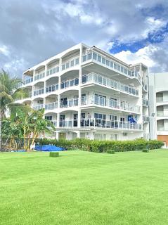Maho Beach House - Grand Studio - OceanView Suite - Maho Reef - 5