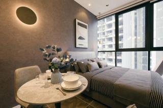 Scarletz KLCC Luxury Romantic Couple Getaway 2pax - Kuala Lumpur - 0