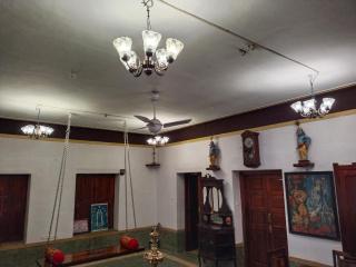 ROYAL STAY VINTAGE - 2