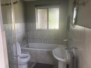 Mountain View Farm Cottage 4X4 Vehicles ONLY - Dullstroom - 7